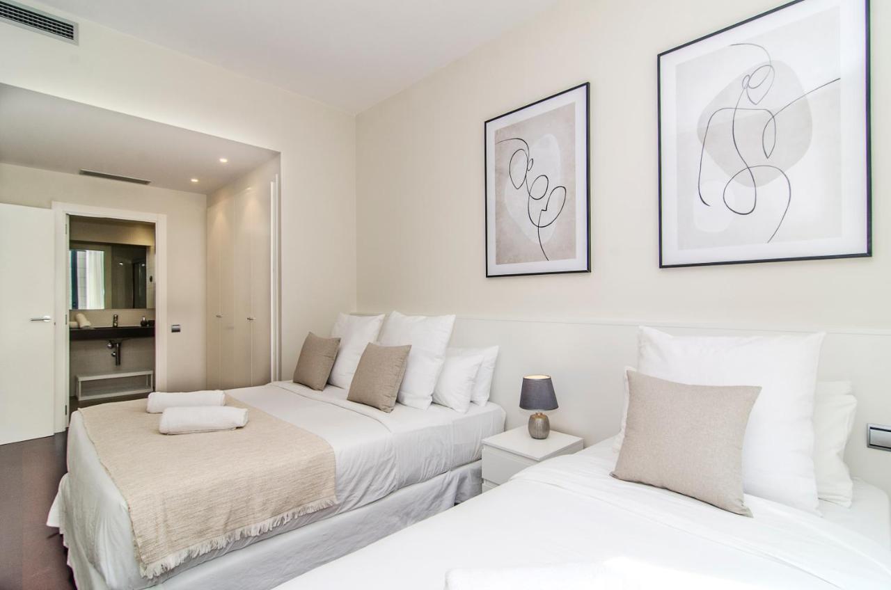 Sitges Spaces Garden Paradise 3 Bedroom, 3 Bathroom, Huge Private Garden-Terrace, Pool- Sleeps Up To 8 Luaran gambar