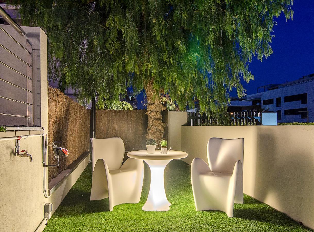 Sitges Spaces Garden Paradise 3 Bedroom, 3 Bathroom, Huge Private Garden-Terrace, Pool- Sleeps Up To 8 Luaran gambar
