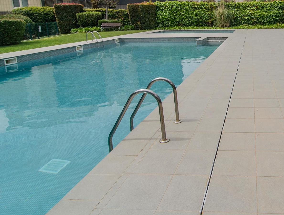 Sitges Spaces Garden Paradise 3 Bedroom, 3 Bathroom, Huge Private Garden-Terrace, Pool- Sleeps Up To 8 Luaran gambar