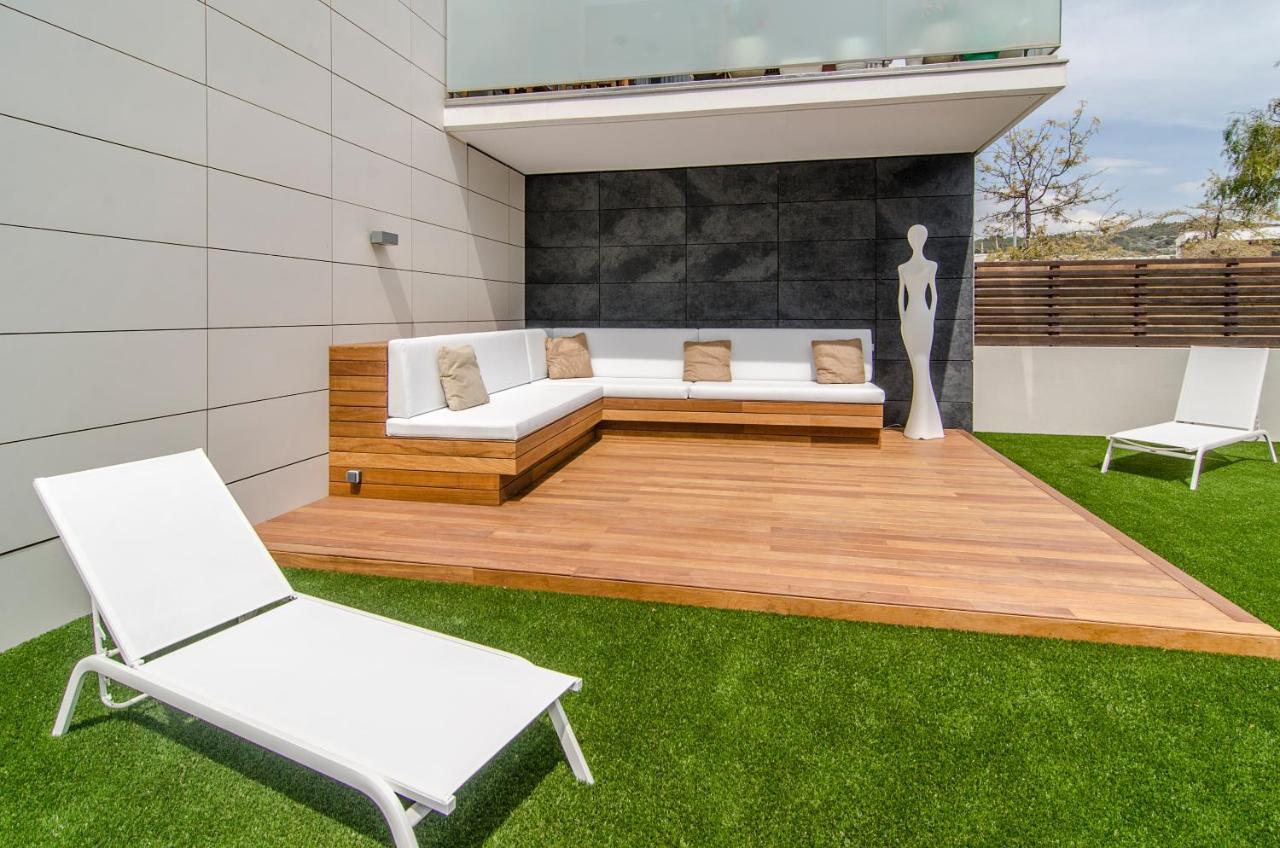 Sitges Spaces Garden Paradise 3 Bedroom, 3 Bathroom, Huge Private Garden-Terrace, Pool- Sleeps Up To 8 Luaran gambar