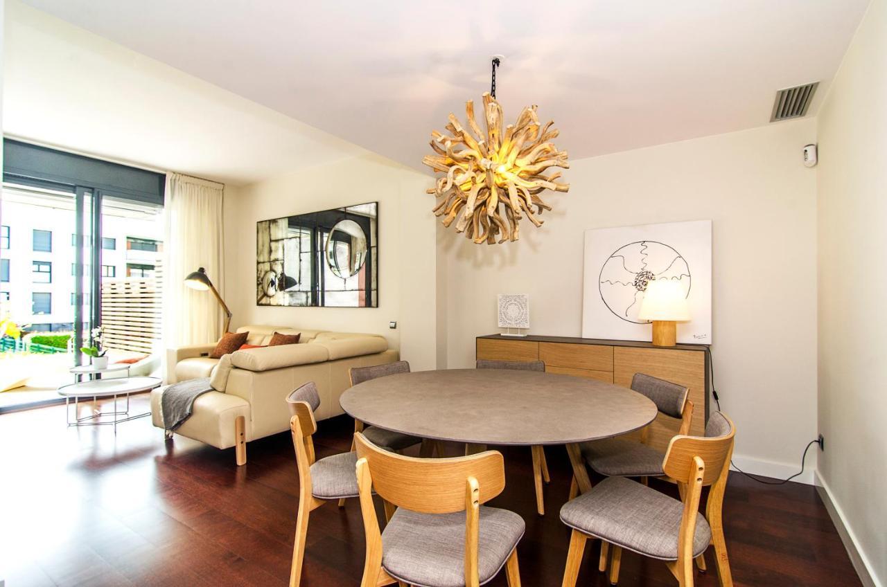 Sitges Spaces Garden Paradise 3 Bedroom, 3 Bathroom, Huge Private Garden-Terrace, Pool- Sleeps Up To 8 Luaran gambar