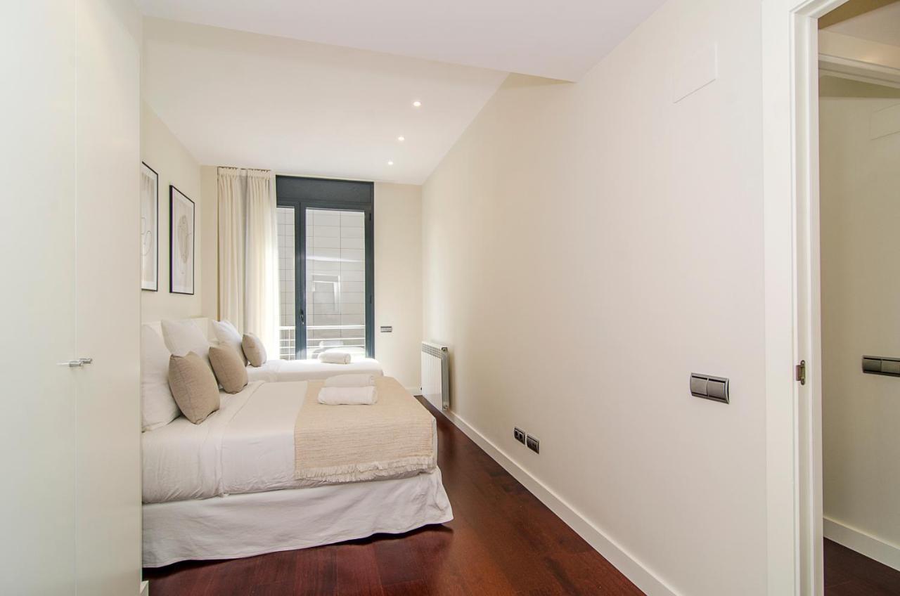 Sitges Spaces Garden Paradise 3 Bedroom, 3 Bathroom, Huge Private Garden-Terrace, Pool- Sleeps Up To 8 Luaran gambar