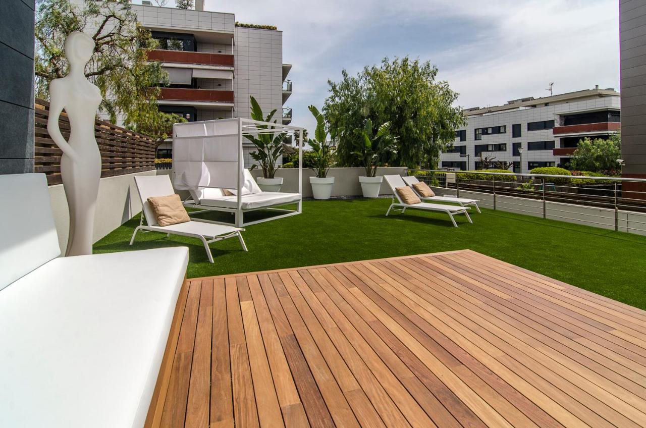 Sitges Spaces Garden Paradise 3 Bedroom, 3 Bathroom, Huge Private Garden-Terrace, Pool- Sleeps Up To 8 Luaran gambar